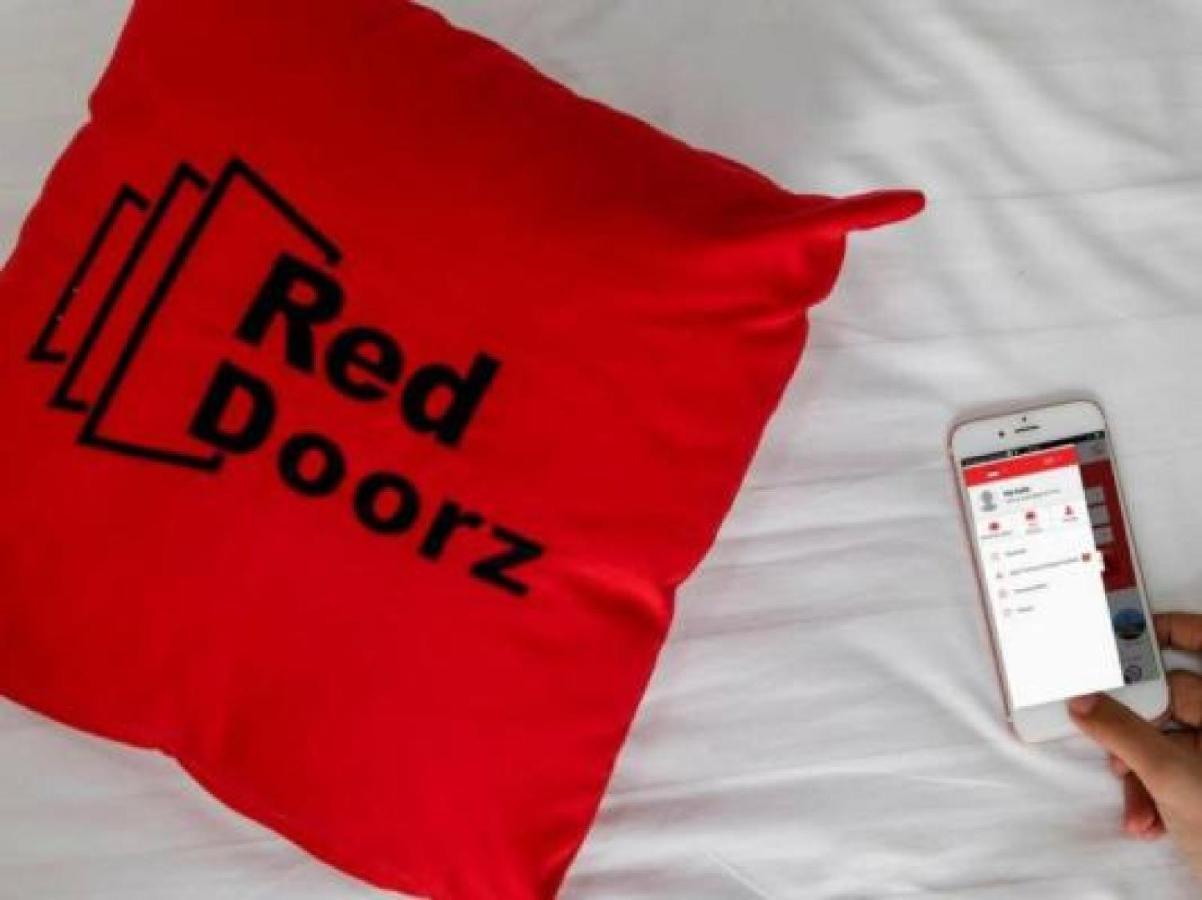 Reddoorz Syariah Near Universitas Negeri Wisma tamu Malang